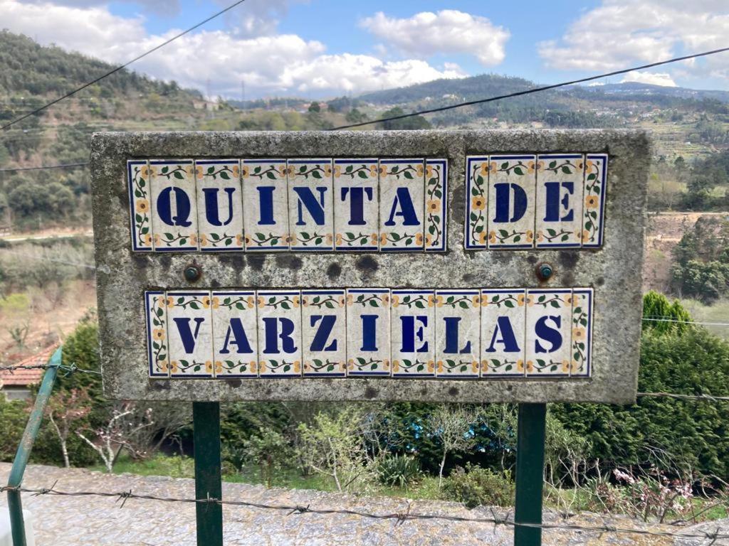 Quinta De Varzielas - Agroturismo قلعة بايفا المظهر الخارجي الصورة