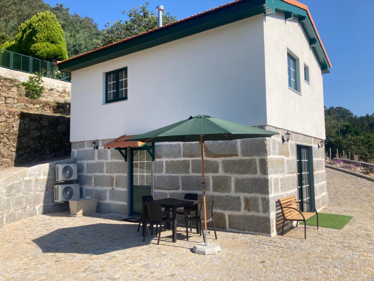 Quinta De Varzielas - Agroturismo قلعة بايفا المظهر الخارجي الصورة